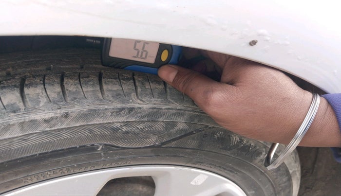 2015 Ford Figo TITANIUM 1.2 PETROL, Petrol, Manual, 45,304 km, tyre