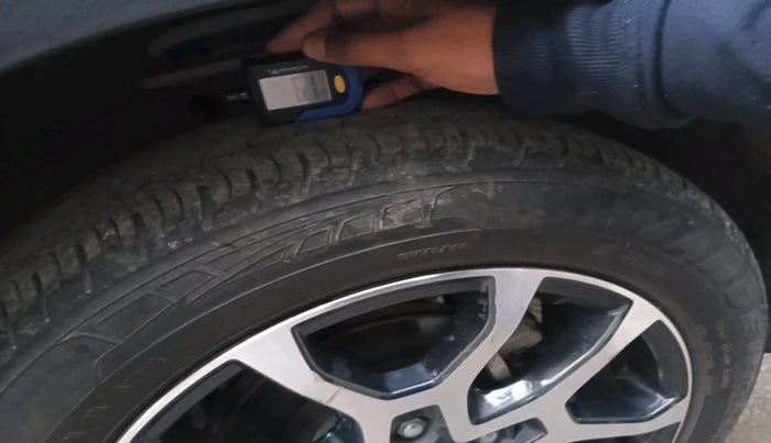 2024 Maruti XL6 ZETA MT, Petrol, Manual, 17,795 km, tyre