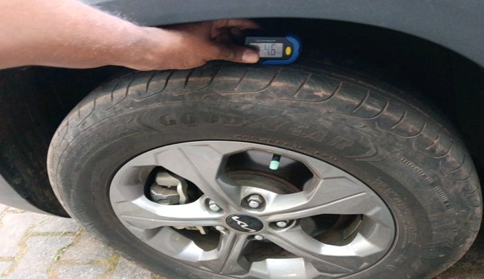 2023 KIA SELTOS  HTK PLUS 1.5 PETROL MT, Petrol, Manual, 17,082 km, tyre