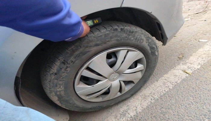 2019 Honda Amaze 1.2L I-VTEC S CVT, Petrol, Automatic, 1,27,796 km, tyre