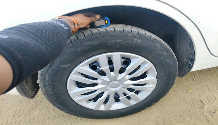 2023 Maruti Dzire VXI CNG, Petrol, Manual, 48,899 km, tyre