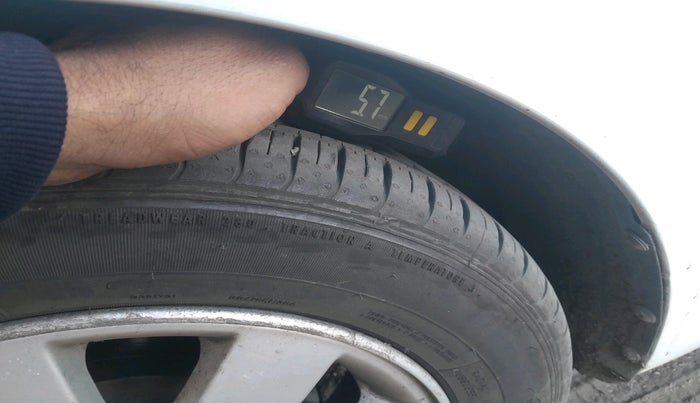 2014 Hyundai Xcent SX 1.1 CRDI, Diesel, Manual, 87,538 km, tyre