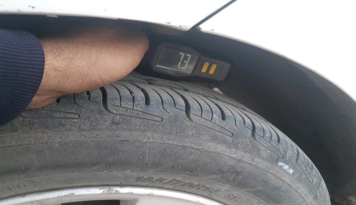 2014 Hyundai Xcent SX 1.1 CRDI, Diesel, Manual, 87,538 km, tyre