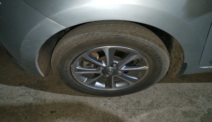 2016 Hyundai Grand i10 SPORTZ 1.2 KAPPA VTVT, Petrol, Manual, 28,010 km, tyre