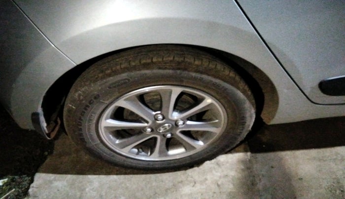 2016 Hyundai Grand i10 SPORTZ 1.2 KAPPA VTVT, Petrol, Manual, 28,010 km, tyre