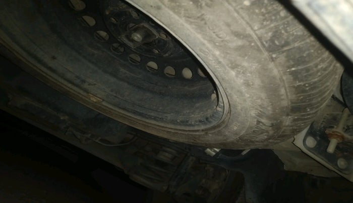 2021 MG HECTOR PLUS SELECT 2.0 DIESEL TURBO MT 7-STR, Diesel, Manual, 1,00,765 km, tyre