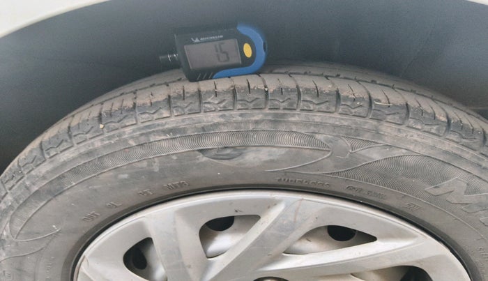 2022 Hyundai NEW SANTRO SPORTZ EXECUTIVE MT CNG, Petrol, Manual, 47,114 km, tyre