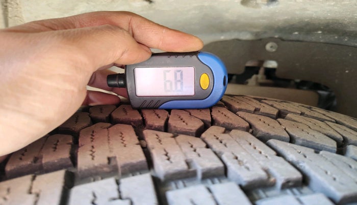 2023 Mahindra Thar LX P 2WD AT HT, Petrol, Automatic, 13,869 km, tyre