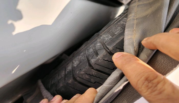 2023 Mahindra Thar LX P 2WD AT HT, Petrol, Automatic, 13,869 km, tyre