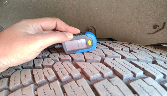 2023 Mahindra Thar LX P 2WD AT HT, Petrol, Automatic, 13,869 km, tyre