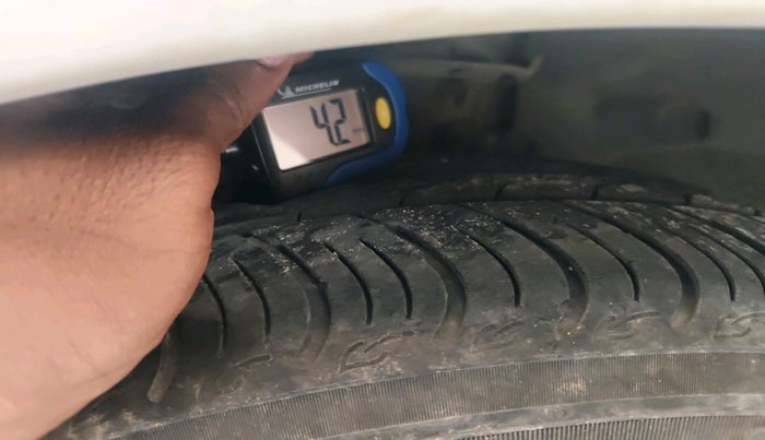 2019 Ford New Figo TITANIUM 1.2 PETROL MT, Petrol, Manual, 47,274 km, tyre