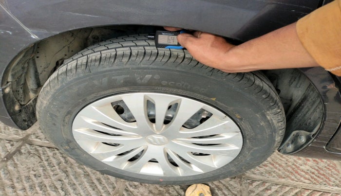 2013 Maruti Ertiga ZXI, Petrol, Manual, 11,502 km, tyre