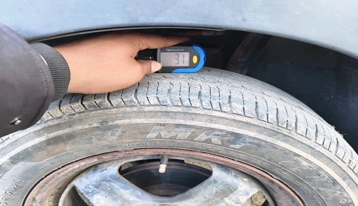 2021 Renault TRIBER RXZ, Petrol, Manual, 65,614 km, tyre