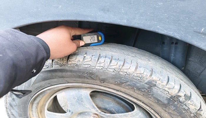 2021 Renault TRIBER RXZ, Petrol, Manual, 65,614 km, tyre