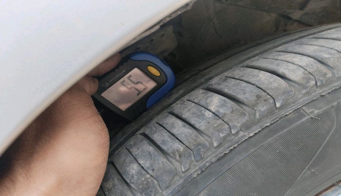 2016 Hyundai Verna 1.6 VTVT S, Petrol, Manual, 70,718 km, tyre