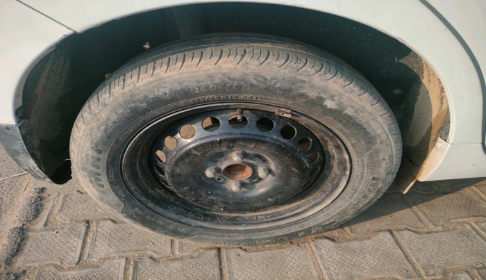 2020 Maruti Baleno DELTA PETROL 1.2, Petrol, Manual, 79,468 km, tyre