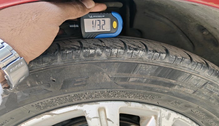 2017 Tata Tiago XZ PETROL, Petrol, Manual, 62,204 km, tyre