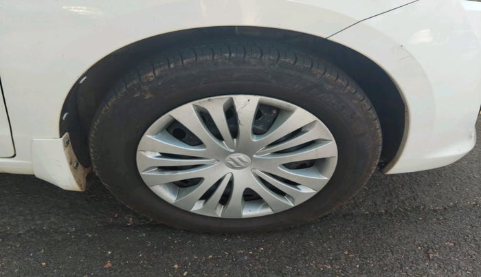 2014 Maruti Ertiga VDI, Diesel, Manual, 1,24,499 km, tyre