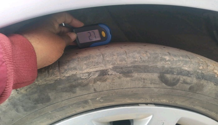 2019 Hyundai Verna 1.4 EX CRDI, Diesel, Manual, 1,69,703 km, tyre