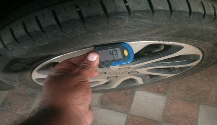 2022 Maruti Baleno ALPHA PETROL 1.2, Petrol, Manual, 36,467 km, tyre