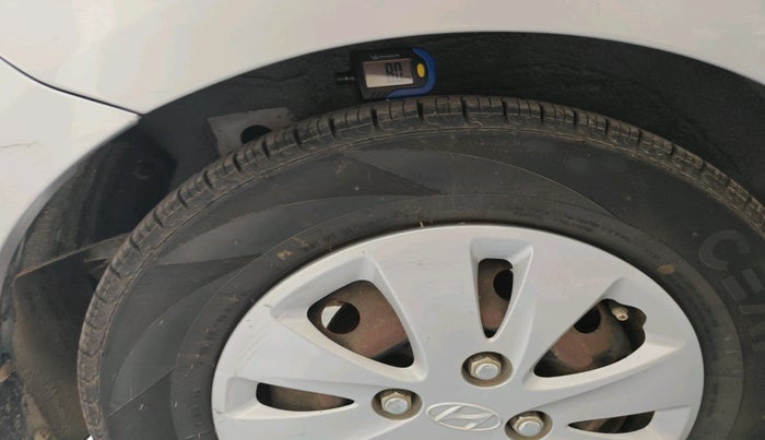 2011 Hyundai i10 MAGNA 1.1, Petrol, Manual, 56,321 km, tyre