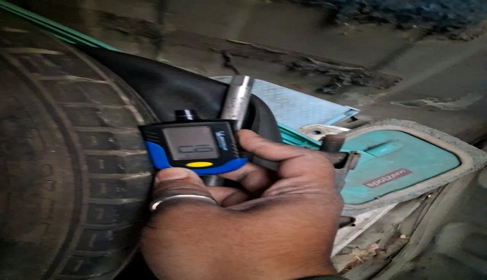 2011 Toyota Etios G, Petrol, Manual, 2,31,680 km, tyre