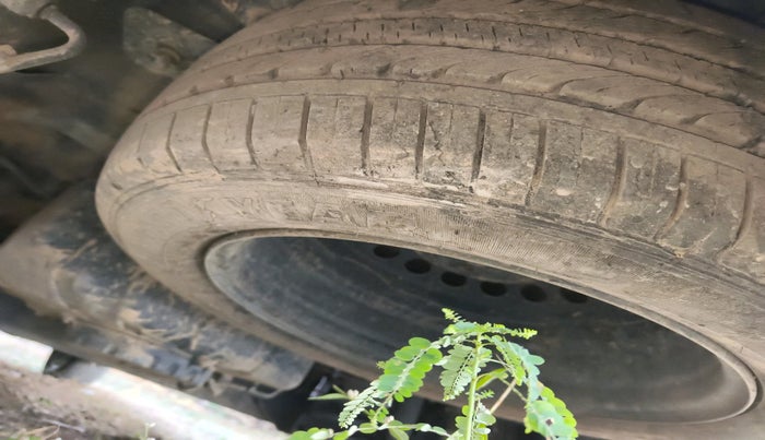 2022 MG HECTOR PLUS SHARP 2.0 DIESEL TURBO MT 6-STR, Diesel, Manual, 1,13,935 km, tyre