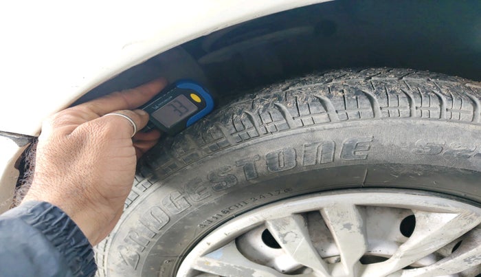 2018 Maruti Dzire LDI, Diesel, Manual, 61,271 km, tyre