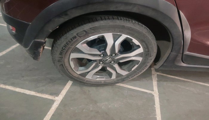 2017 Honda WR-V 1.2L I-VTEC VX MT, Petrol, Manual, 42,433 km, tyre