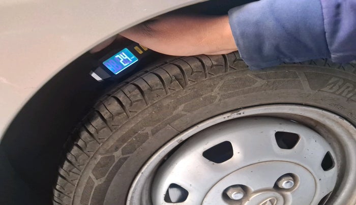 2011 Hyundai Santro Xing GL, Petrol, Manual, 49,038 km, tyre