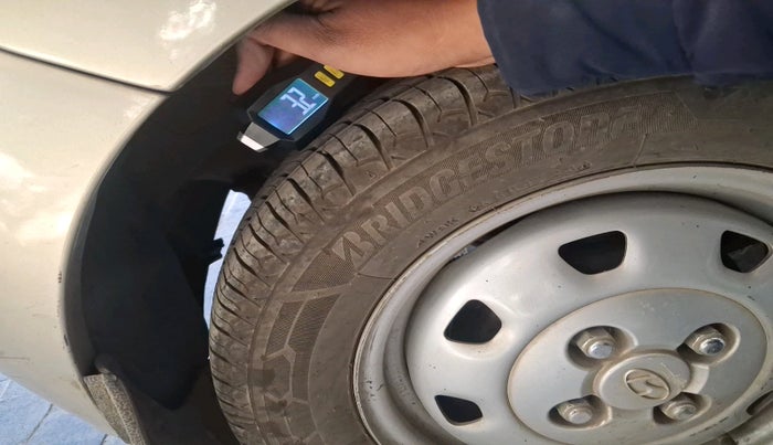 2011 Hyundai Santro Xing GL, Petrol, Manual, 49,038 km, tyre