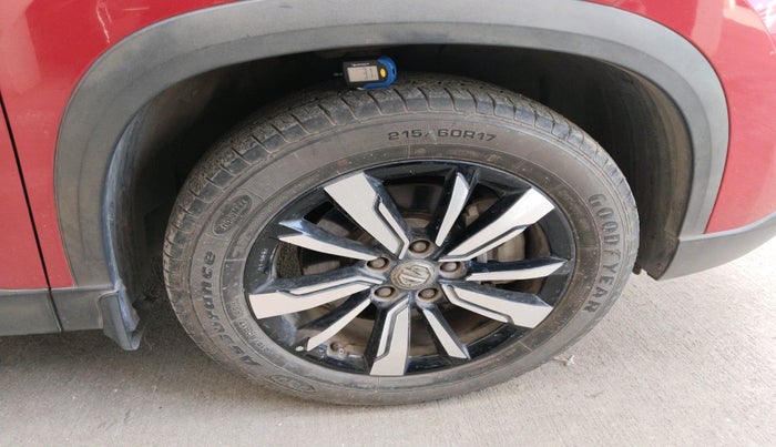 2019 MG HECTOR SHARP 1.5 DCT PETROL, Petrol, Automatic, 19,533 km, tyre