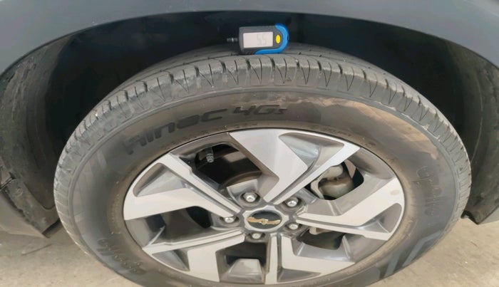 2022 KIA SONET HTX PLUS 1.5, Diesel, Manual, 27,054 km, tyre