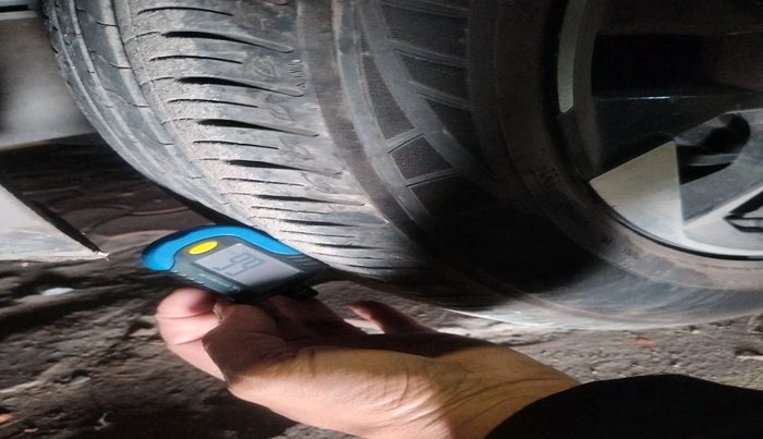 2024 KIA SONET Gravity 1.2 Petrol MT, Petrol, Manual, 12,137 km, tyre