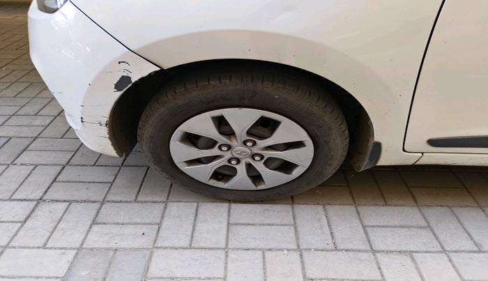 2015 Hyundai Xcent S 1.2, Petrol, Manual, 50,105 km, tyre