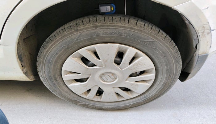 2011 Maruti Swift VXI, Petrol, Manual, 54,485 km, tyre