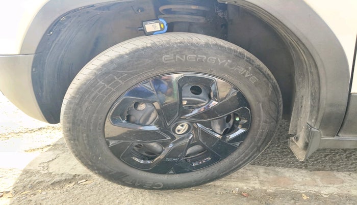 2023 Tata PUNCH ADVENTURE MT CNG , Petrol, Manual, 20,426 km, tyre