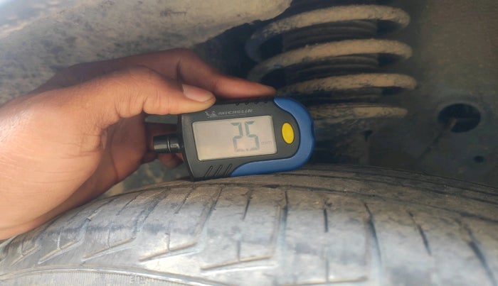 2020 Maruti New Wagon-R LXI CNG 1.0, Petrol, Manual, 56,448 km, tyre