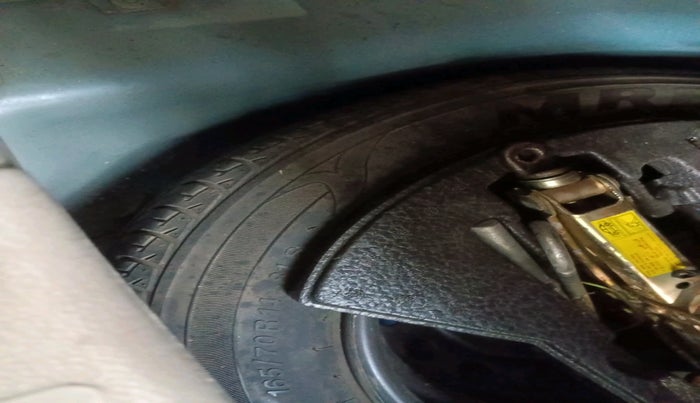 2016 Maruti Celerio ZXI AMT, Petrol, Automatic, 1,11,754 km, tyre