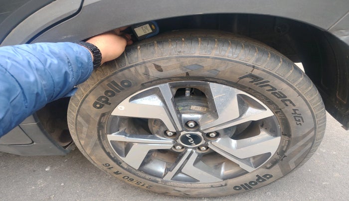 2022 KIA SONET HTX 1.0 IMT, Petrol, Manual, 25,083 km, tyre