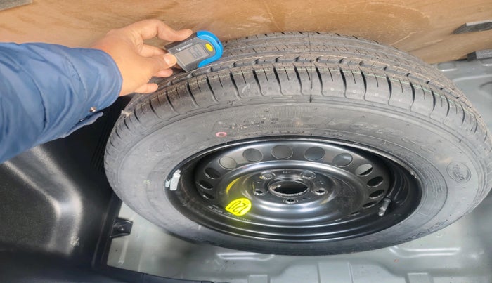 2022 KIA SONET HTX 1.0 IMT, Petrol, Manual, 25,083 km, tyre