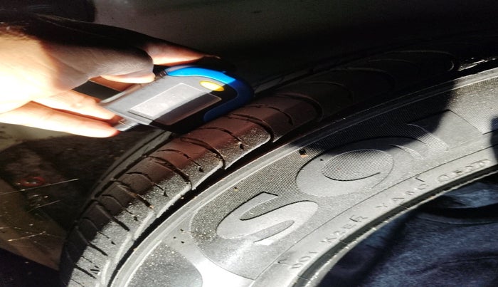 2020 KIA SELTOS HTK PLUS 1.5, Petrol, Manual, 38,851 km, tyre