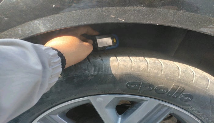 2024 Hyundai Verna SX 1.5 l MPI, Petrol, Manual, 15,378 km, tyre