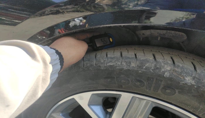 2024 Hyundai Verna SX 1.5 l MPI, Petrol, Manual, 15,378 km, tyre