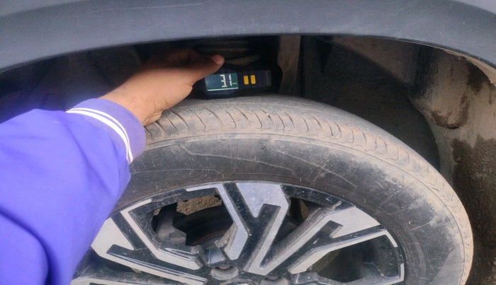 2023 Renault Kiger RXZ MT, Petrol, Manual, 24,940 km, tyre