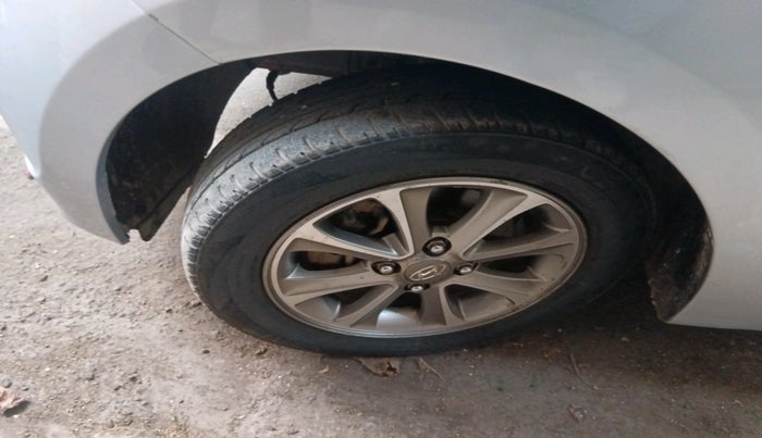 2015 Hyundai Grand i10 ASTA (O) 1.2 KAPPA VTVT, Petrol, Manual, 68,413 km, tyre