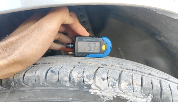 2018 Maruti Dzire VXI, Petrol, Manual, 3,64,260 km, tyre