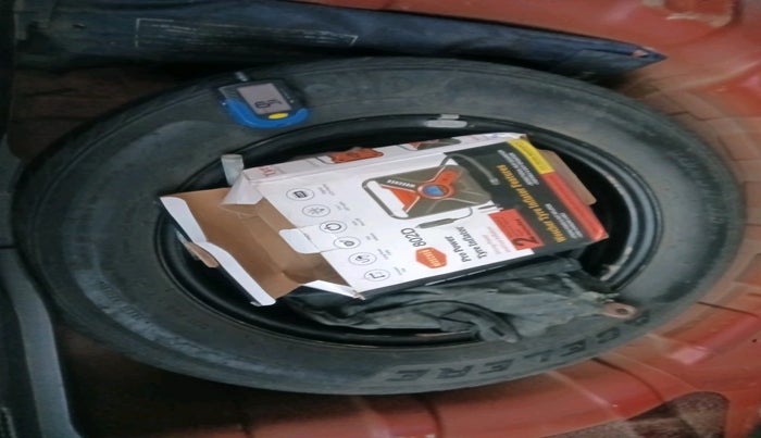 2011 Hyundai i20 SPORTZ 1.2, Petrol, Manual, 96,421 km, tyre