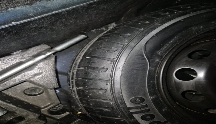 2019 Tata TIGOR XZ PLUS PETROL, Petrol, Manual, 38,734 km, tyre