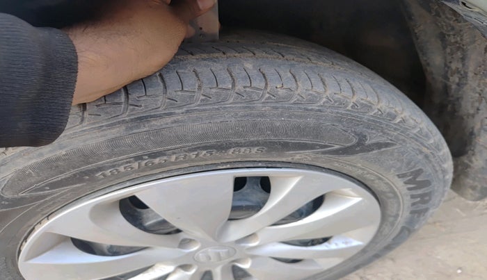 2018 Maruti Baleno DELTA PETROL 1.2, Petrol, Manual, 33,251 km, tyre